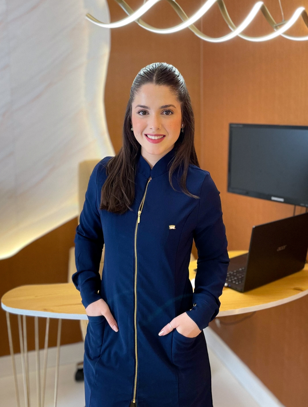 Dra. Raquel Teixeira